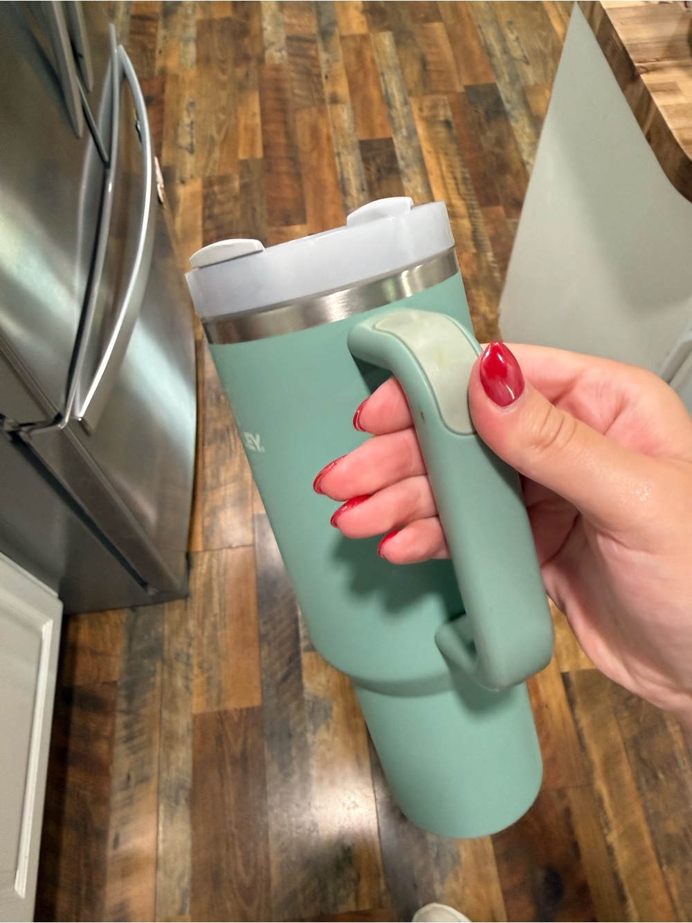 Stanley Mint Green Insulated Travel Mug with Handle - Picture 2 of 3